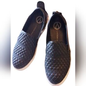 The Wishbone Collection Quilted Leather Slip-On Sneakers - Size 8